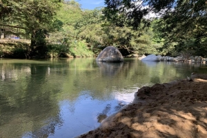 Crystal clear waters in San Rafael