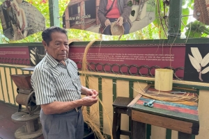 Artesano del Bejuco y el Canasto